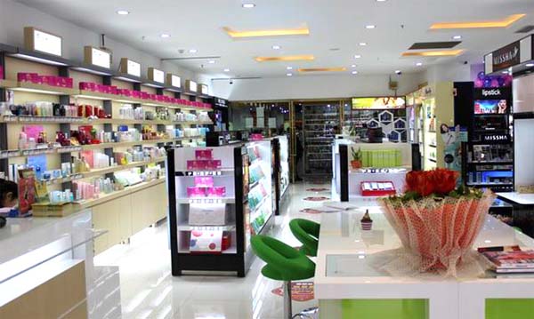 雅蔻化妆品加盟店