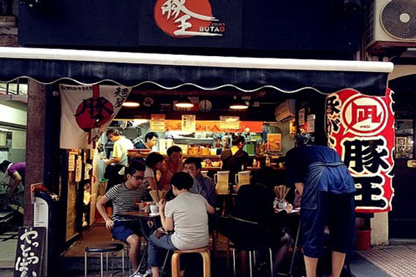 豚王拉面加盟店型