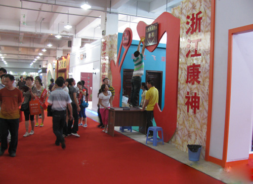 康神门业加盟店