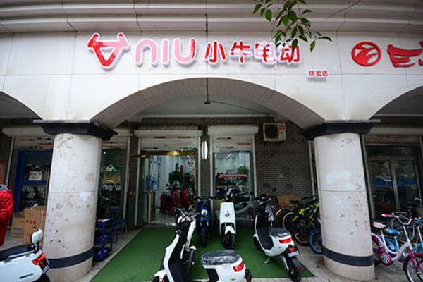 小牛电动车