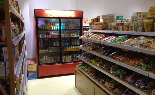 七月初七潮流零食加盟