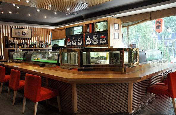 满月日本料理加盟