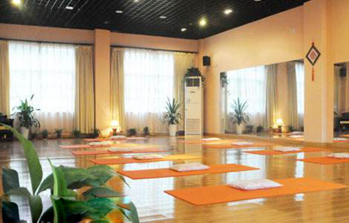怡兰瑜伽加盟店