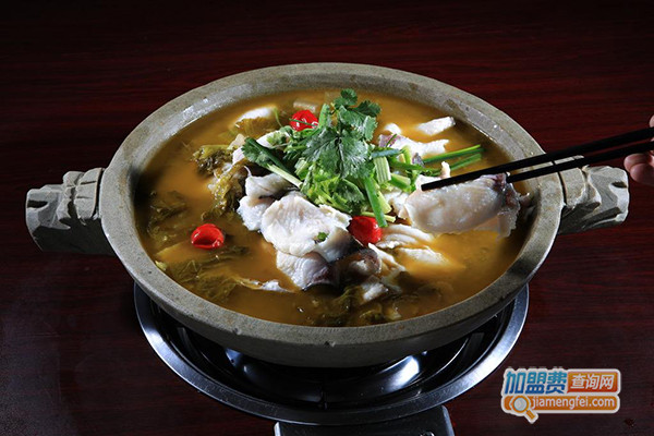 百岁石锅鱼加盟门店