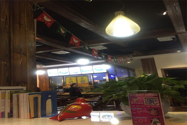 全牛老火锅加盟门店