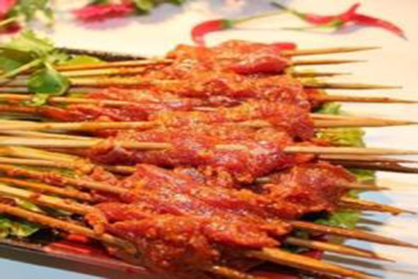 狼外婆串串香加盟门店