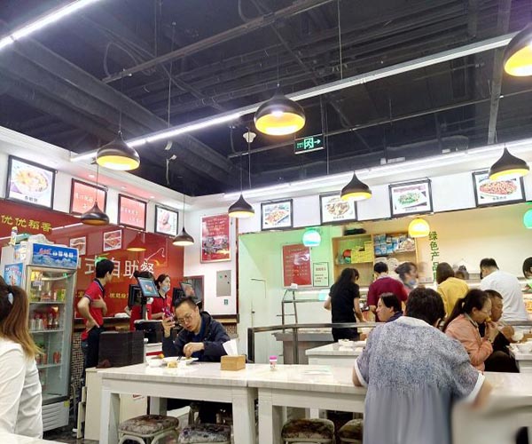 优优稻香中式自助餐加盟费要多少钱？
