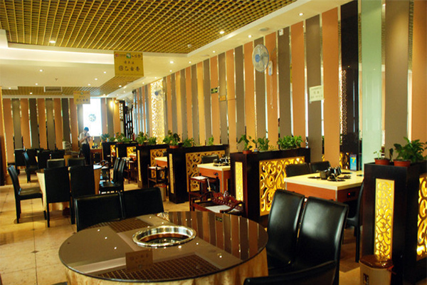 牛牛火锅加盟门店