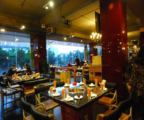 张大胡子鱼头火锅加盟门店