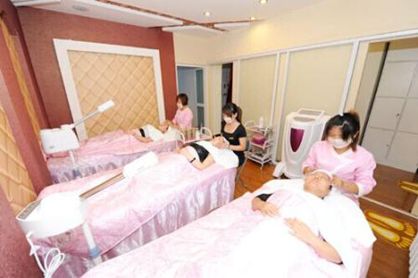 斑道夫加盟门店