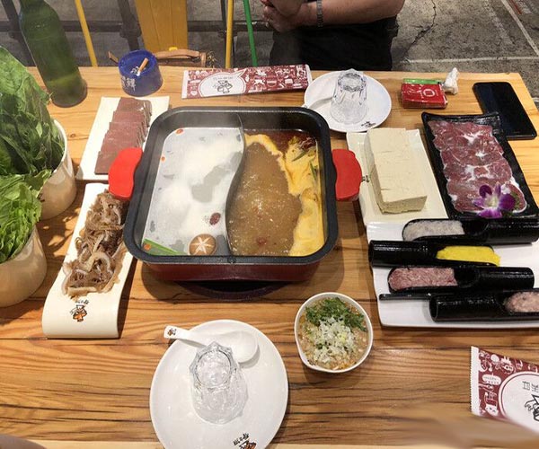 骨之源火锅加盟