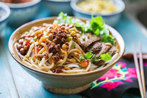 粉先生米粉加盟门店