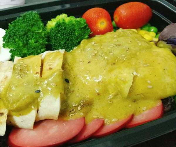 夏拉拉轻食加盟门店