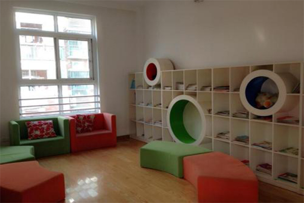 小哈京幼儿园加盟门店