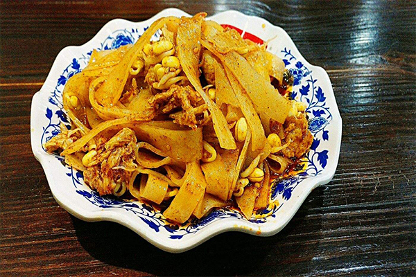 【擀面皮加盟】开店加盟擀面皮，快快赚钱！