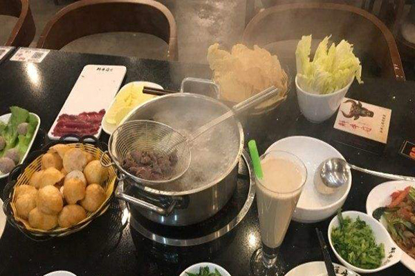 牛府潮汕火锅加盟费