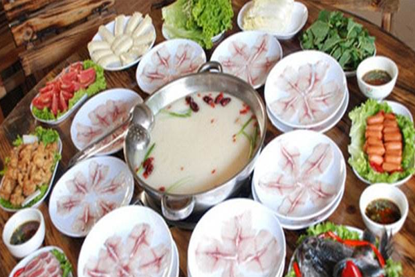 斑鱼火锅加盟门店