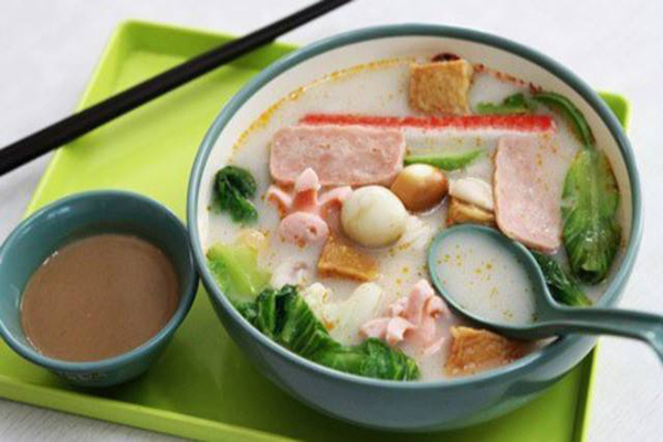 快快来麻辣烫加盟门店