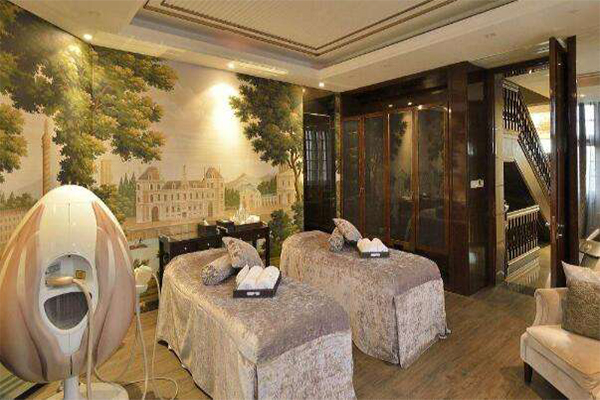 依百芬美容院加盟门店