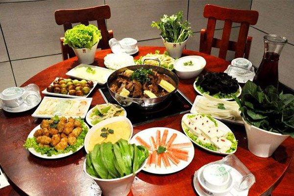 榕树村火锅加盟费