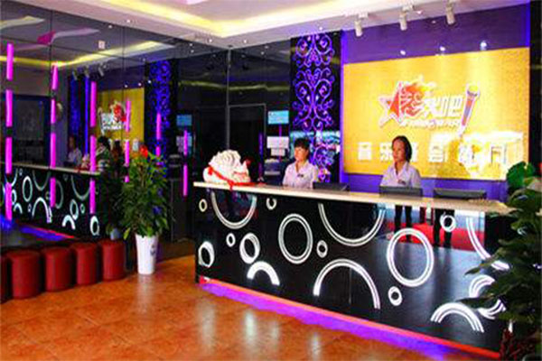 火吧聚会餐厅加盟门店