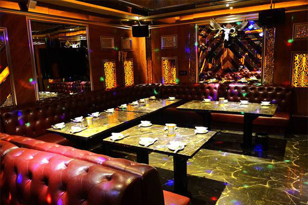 火吧聚会餐厅加盟门店