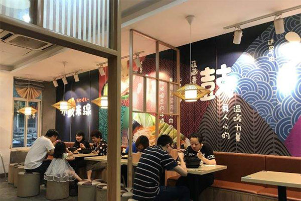 小鼓米线加盟门店