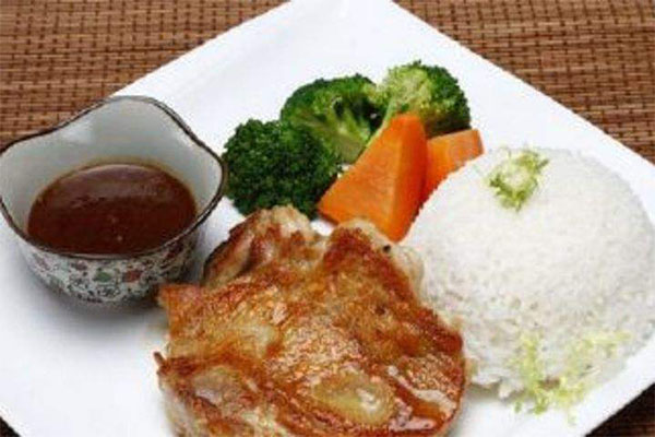 六个扒饭加盟门店