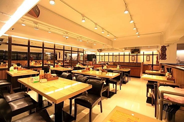 【喜喜茶餐厅加盟】加盟喜喜茶餐厅，轻松赚钱幸福一辈子！