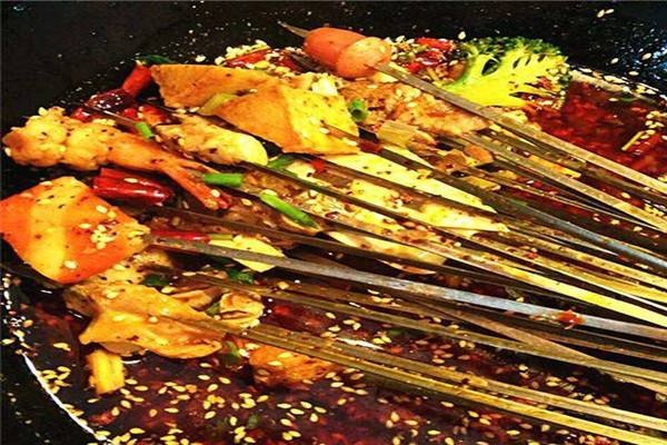 叁签客回转串串加盟店