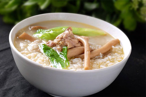 差一碗鸡汤饭加盟门店