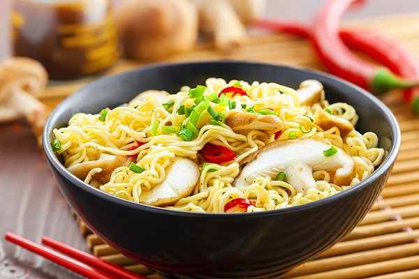 泡面煮播加盟店