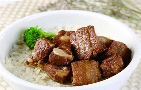 郑掌门犟骨头排骨饭加盟门店