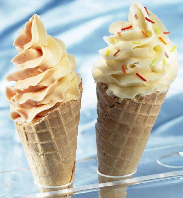 蓝约小镇冰淇淋加盟门店