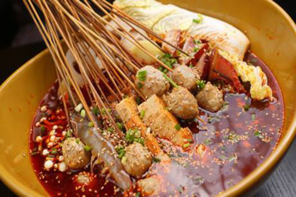 签范儿臻香串串火锅加盟门店