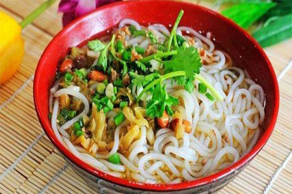 半椒牛米粉加盟门店