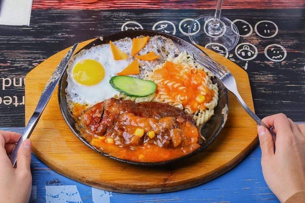 热食主义自助牛排加盟店