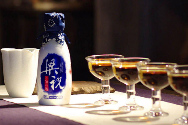 梁祝冬酿花雕