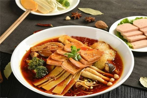 元馨麻辣烫加盟费