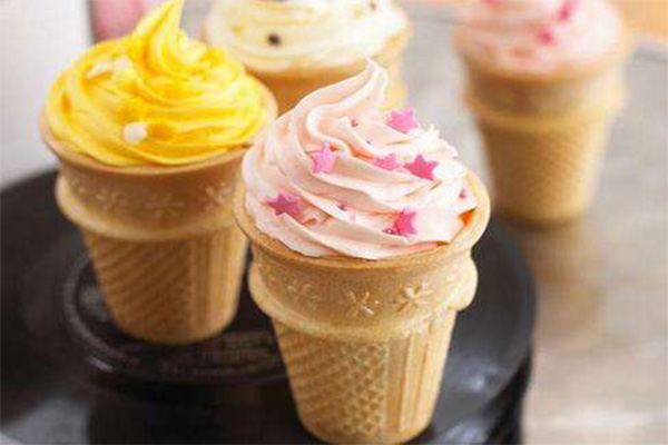 MEE冰淇淋加盟门店