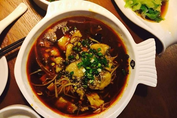 鱼八斗酸菜鱼加盟店