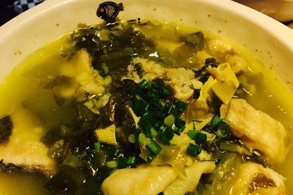 鱼八斗酸菜鱼加盟店