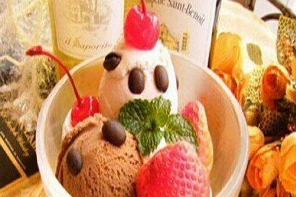 贵仕冰淇淋加盟门店