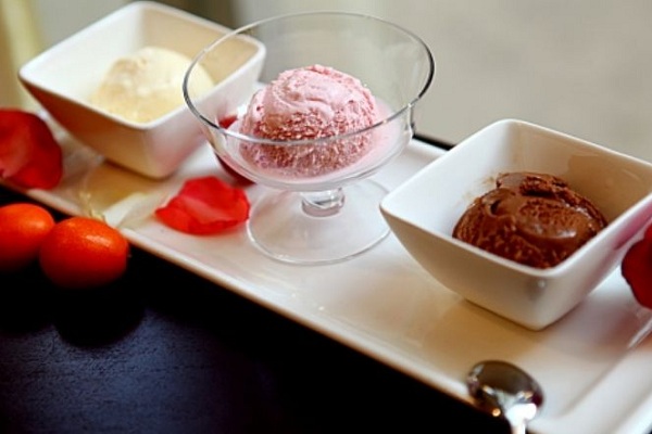 妍记甜品加盟店