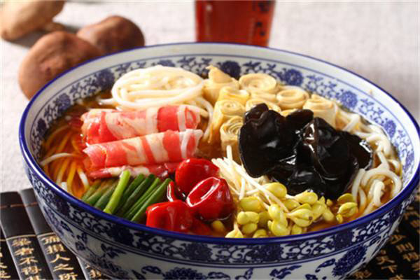 六个坛子米线加盟门店