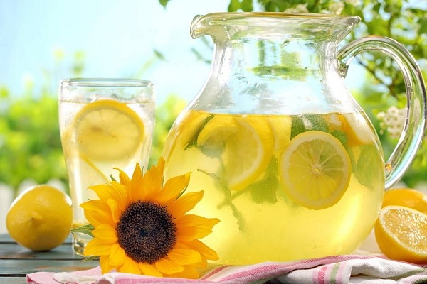 鲜柠茶饮加盟店