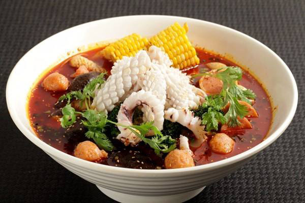 热火传奇麻辣烫加盟费