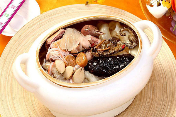 馨二姐汤府加盟