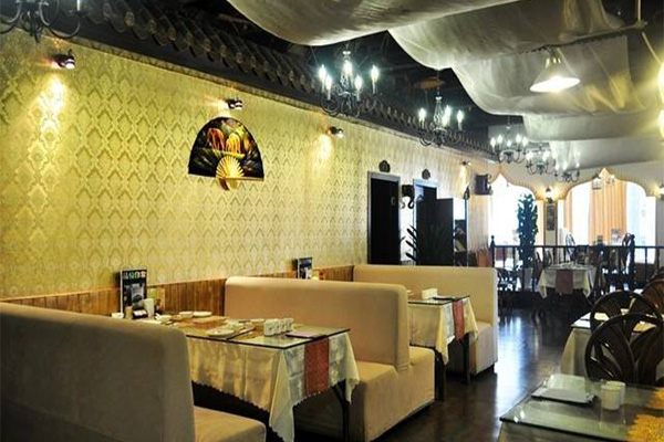 冬樱宫泰餐厅