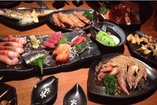 鸟屯日式料理加盟门店